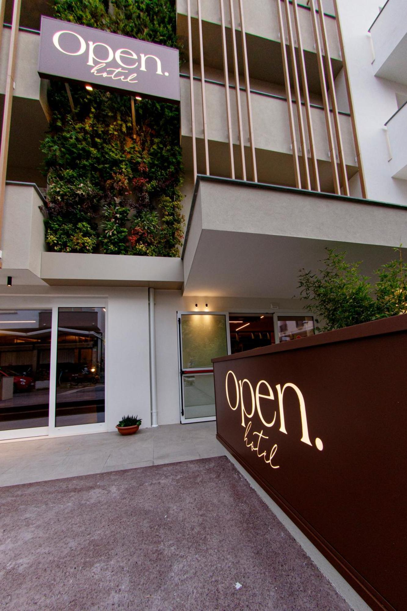 Open Hotel Rimini Esterno foto